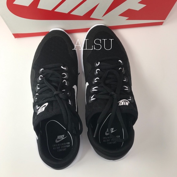 Nike Air Max Sasha Black White W AUTHENTIC - Picture 8 of 8